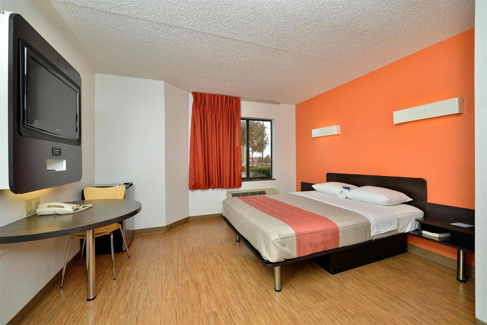 Motel 6-Plano, Tx - West - Frisco Buitenkant foto
